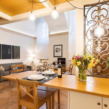 Rome As You Feel - Charming Loft Campitelli In Navona Eksteriør billede