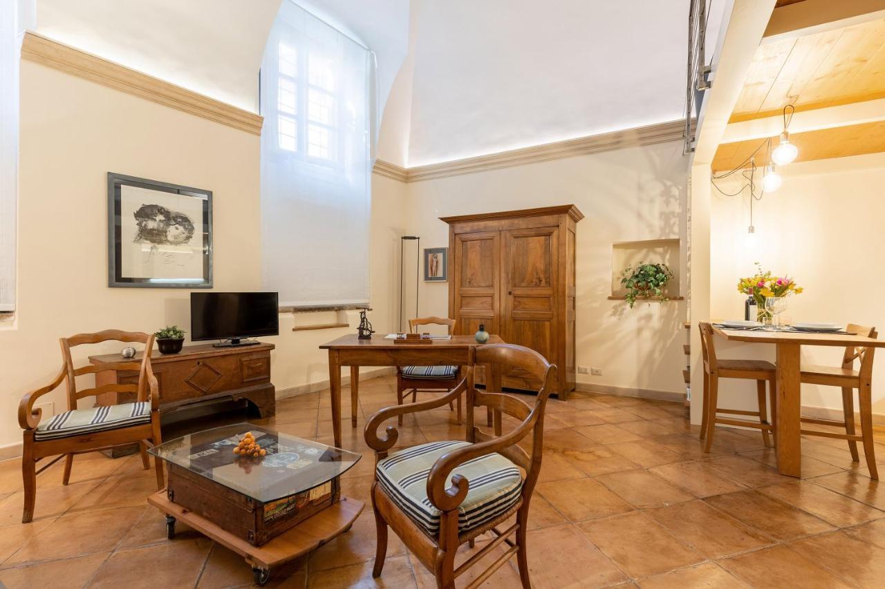 Rome As You Feel - Charming Loft Campitelli In Navona Eksteriør billede