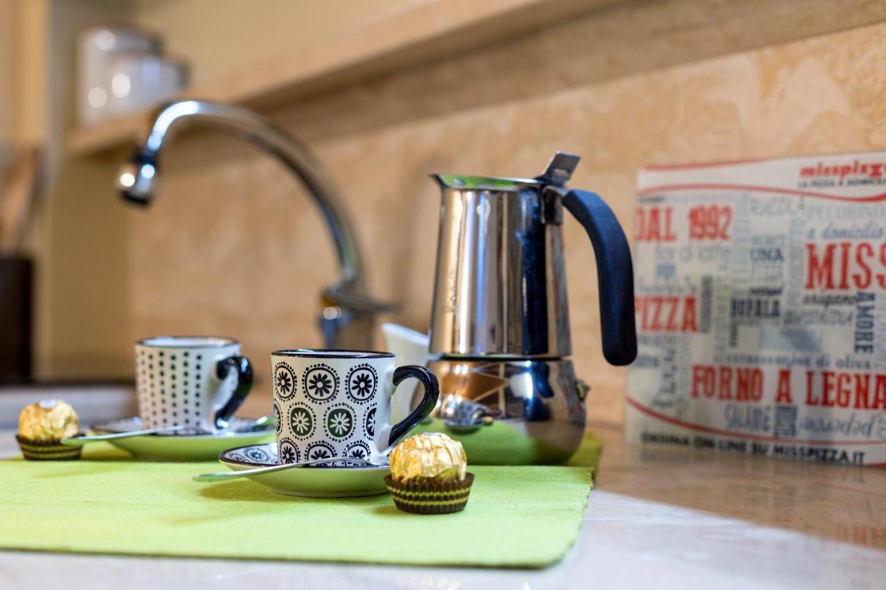 Rome As You Feel - Charming Loft Campitelli In Navona Eksteriør billede